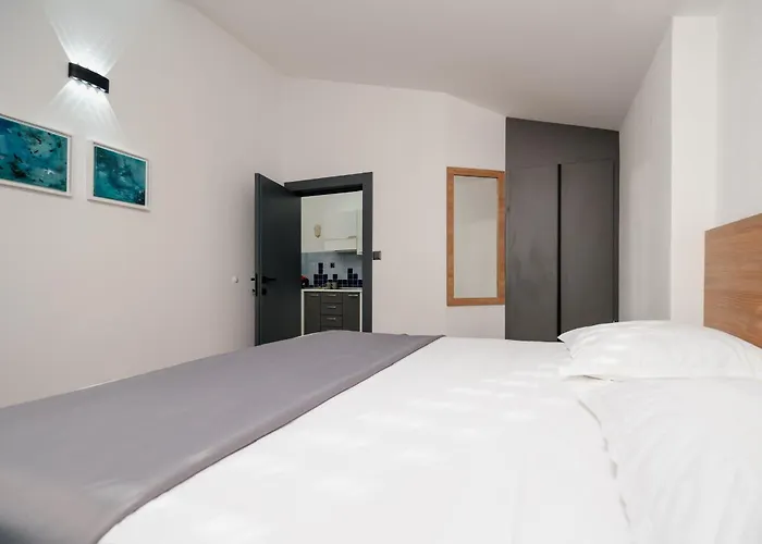 Apartments Kudelik